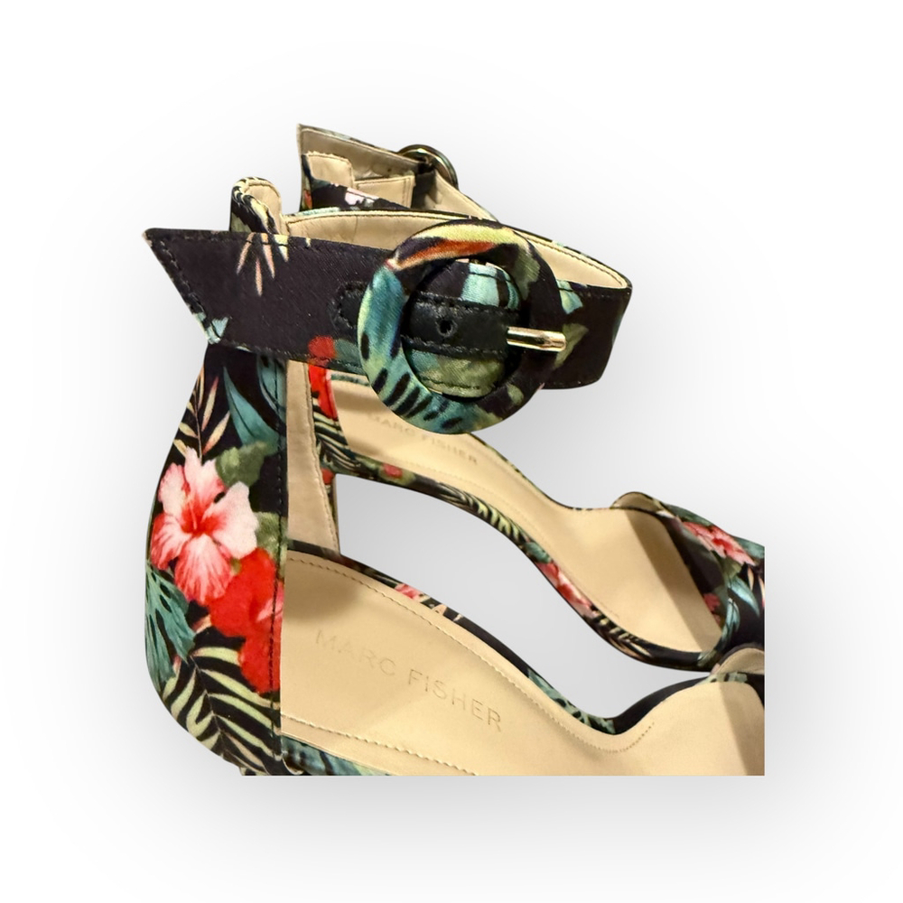 Marc Fisher Women's Bettye3 Floral Ankle Strap Heels Black Multi Fabric Sz 8M - Picture 5 of 8